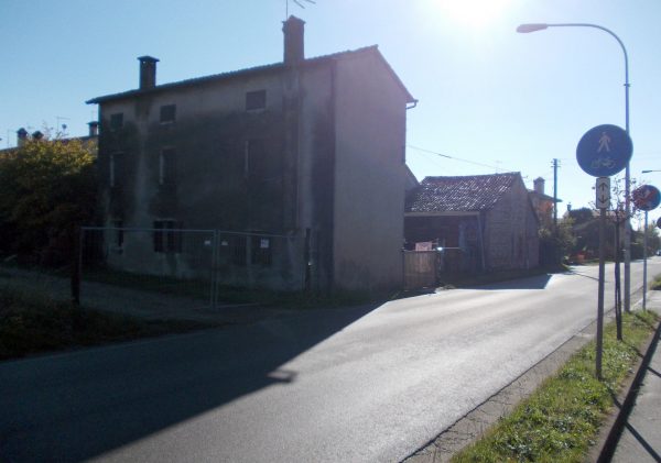 Asta immobiliare - Esecuzione 700/2011 - Lotto unico - (ASSET - Associazione Esecuzioni Immobili Treviso)