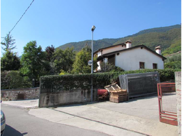 Asta immobiliare - Esecuzione 906/2012 - Lotto unico - (ASSET - Associazione Esecuzioni Immobili Treviso)