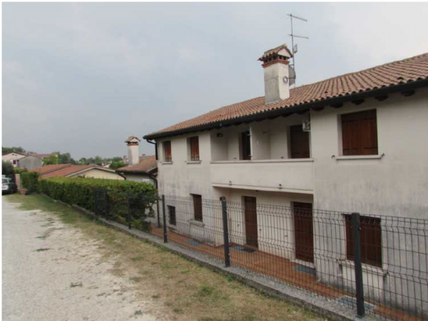 Asta immobiliare - Esecuzione 906/2012 - Lotto unico - (ASSET - Associazione Esecuzioni Immobili Treviso)