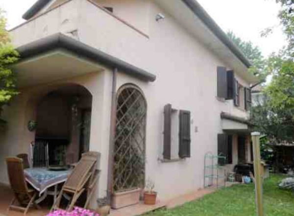 Asta immobiliare - Esecuzione 690/2012 - Lotto unico - (ASSET - Associazione Esecuzioni Immobili Treviso)