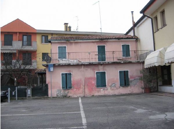Asta immobiliare - Esecuzione 235/2013 - Lotto unico - (ASSET - Associazione Esecuzioni Immobili Treviso)