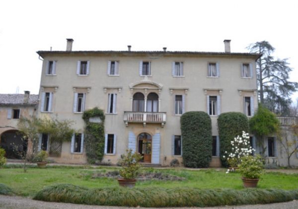 Asta immobiliare - Esecuzione 330/2014 - Lotto unico - (ASSET - Associazione Esecuzioni Immobili Treviso)