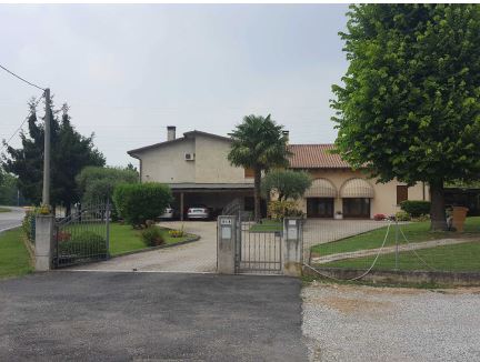 Asta immobiliare - Esecuzione 106/2013 - Lotto unico - (ASSET - Associazione Esecuzioni Immobili Treviso)