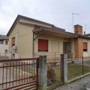 Asta immobiliare - Esecuzione 689/2014 - Lotto unico - (ASSET - Associazione Esecuzioni Immobili Treviso)