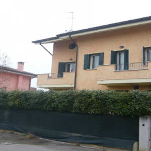Asta immobiliare - Esecuzione 111/2012 - Lotto unico - (ASSET - Associazione Esecuzioni Immobili Treviso)