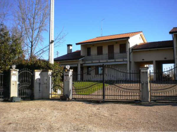 Asta immobiliare - Esecuzione 136/2014 - Lotto 2 - (ASSET - Associazione Esecuzioni Immobili Treviso)