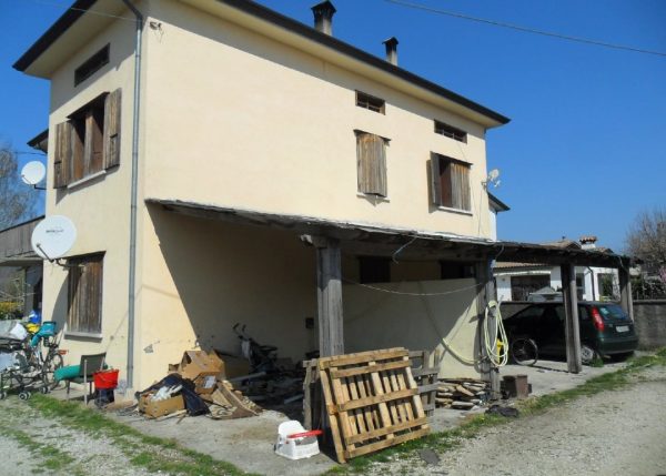 Asta immobiliare - Esecuzione 250/2016 - Lotto unico - (ASSET - Associazione Esecuzioni Immobili Treviso)