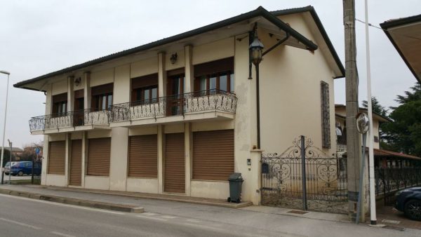 Asta immobiliare - Esecuzione 152/2019 - Lotto unico - (ASSET - Associazione Esecuzioni Immobili Treviso)