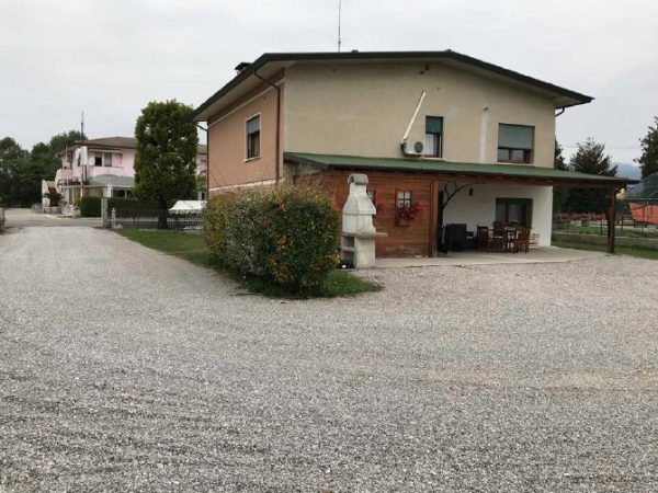 Asta immobiliare - Esecuzione 366/2017 - Lotto unico - (ASSET - Associazione Esecuzioni Immobili Treviso)