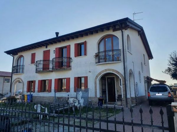 Asta immobiliare - Esecuzione 183/2020 - Lotto unico - (ASSET - Associazione Esecuzioni Immobili Treviso)