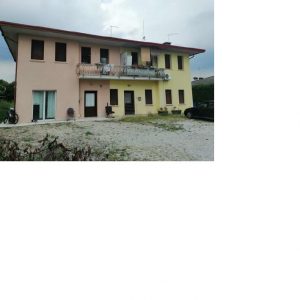 Asta immobiliare - Esecuzione 302/2017 - Lotto unico - (ASSET - Associazione Esecuzioni Immobili Treviso)