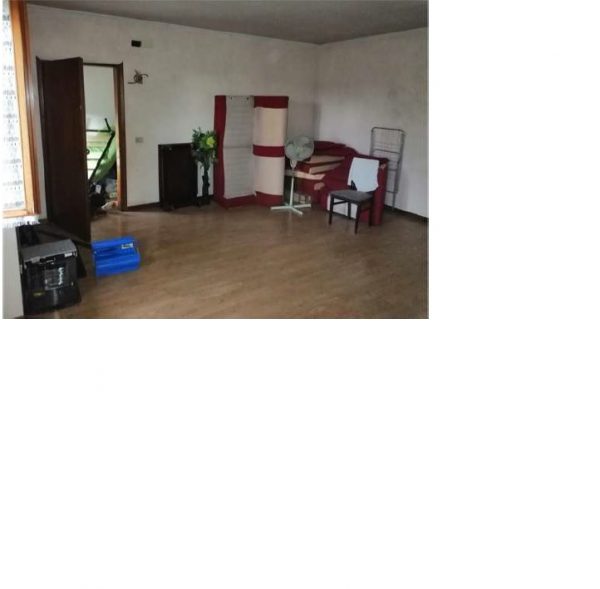 Asta immobiliare - Esecuzione 302/2017 - Lotto unico - (ASSET - Associazione Esecuzioni Immobili Treviso)