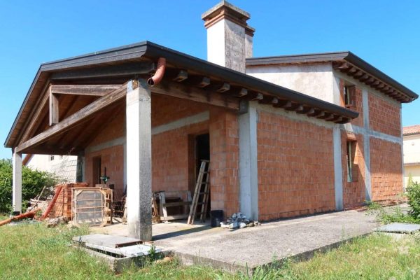 Asta immobiliare - Esecuzione 230/2022 - Lotto unico - (ASSET - Associazione Esecuzioni Immobili Treviso)