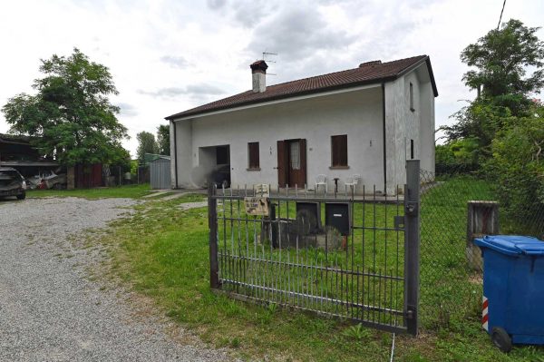 Asta immobiliare - Esecuzione 107/2022 - Lotto unico - (ASSET - Associazione Esecuzioni Immobili Treviso)
