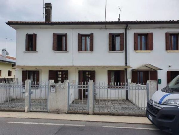 Asta immobiliare - Esecuzione 449/2021 - Lotto unico - (ASSET - Associazione Esecuzioni Immobili Treviso)