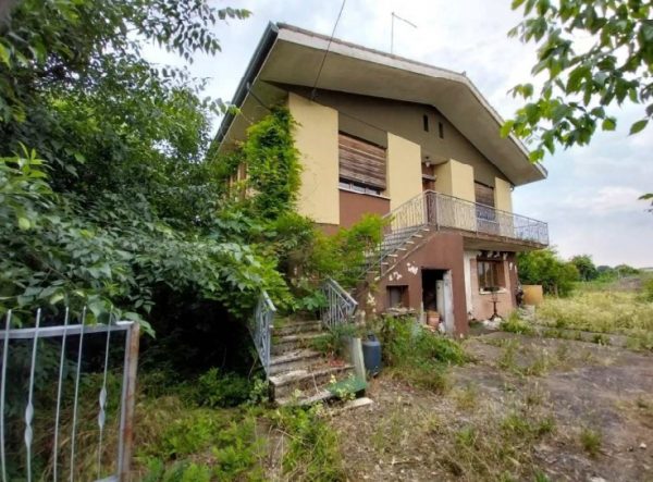 Asta immobiliare - Esecuzione 177/2023 - Lotto unico - (ASSET - Associazione Esecuzioni Immobili Treviso)